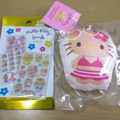 日焼けキティ　クッションキーホルダー＆シールセット