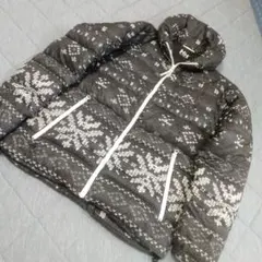 ヘリーハンセンHELLY HANSEN ノルディック柄ダウンジャケット　Lサイズのサムネイル