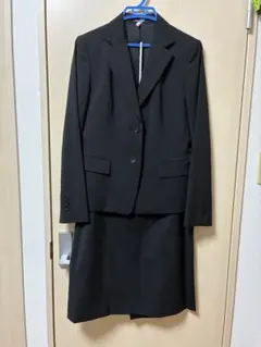 《コムサデモード》シンプルスカートスーツ⭐︎ブラック