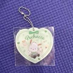 サンリオ　リニューアルオープン　ノベルティ　アクリルキーホルダー　ハート