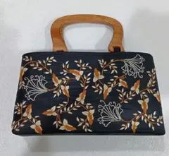 Item thumbnail for item 0a127952-f81e-454b-bc91-b8e12c04c5d7