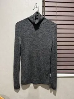 ユニクロ　ミラノリブ　タートルネック　セーター