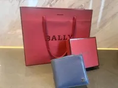 【美品】BALLY バリー　メンズ 二つ折り財布 レザー 保証書・箱付のサムネイル