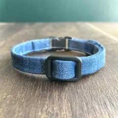 Item thumbnail for item 4bca1a90-80b4-4c2c-ac16-e6325a1fb1f3