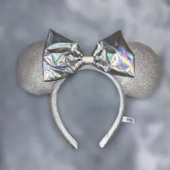 ディズニーカチューシャ 白 シルバー ミニー