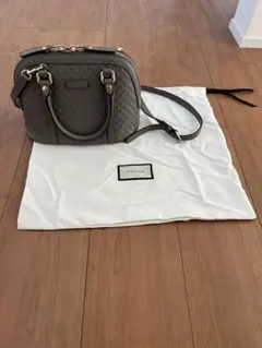 マイクロGUCCIショルダーバック