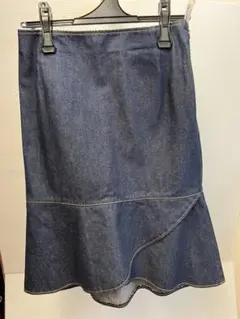 VIVAYOU タイトスカート　年代物　希少⭐︎のサムネイル