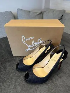 Christian Louboutin ハイヒール　美品　オープントゥ　38