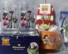 テ入メ上　トイストーリーグラスコップバズライトイヤーストラッププラコップ靴下