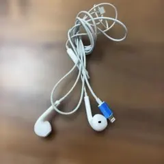 Lightningケーブル付きイヤフォン ホワイト