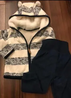 H&Mクマちゃんの耳フリースジャケットとパンツセット 75㎝