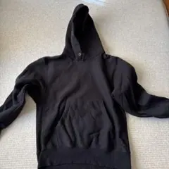 GU ブラック フード付きパーカー M