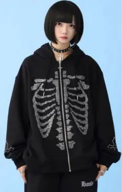 ハウルズ　粉骨砕身ラインストーンZIPパーカー