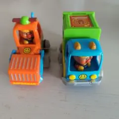 アンパンマン 乗り物　おもちゃ