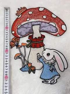 Item thumbnail for item 8ba69d9e-2aa1-4197-9f63-d9da65f8c7ef