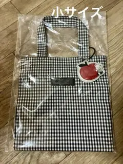 ファミリア バッグ 縦型 ギムガムチェック 黒 ブラック 新品 大　XS ファミリア バッグ 縦型 ギムガムチェック 黒 ブラック 新品 大 XS