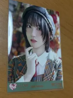 ＝LOVE 野口衣織 ヨリ 生写真 「ラブソングに襲われる アザーカット」