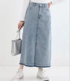 ケミカルウォッシュ デニムスカート　Cutie Blonde シューラルー