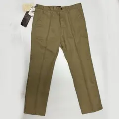 【新品タグ付き】チノパンTight Fit Chino ベージュRight-on