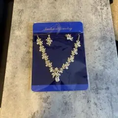花モチーフ ネックレス イヤリング セット