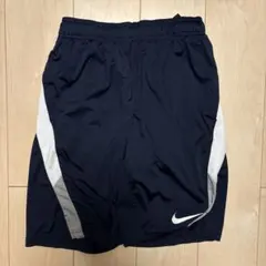Nike DRI-FIT ネイビーショートパンツ S