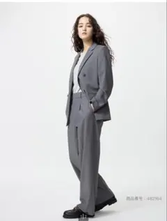 ユニクロ　タックワイドパンツ