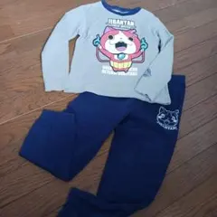妖怪ウォッチ　ジバニャン　 パジャマ上下　　UNIQLO　125～135