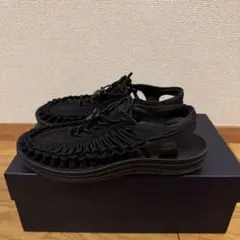キーン　ユニーク　ブラック編み込みデザインスポーツサンダル　26.5㎝