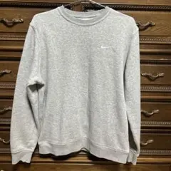 Nike グレー 長袖トレーナー L