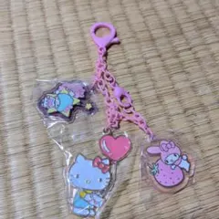 ハローキティ アクリルキーホルダー 4個セット