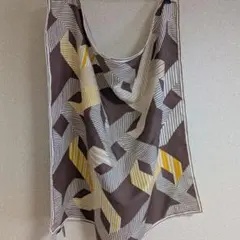 Francesca Maglia シルクスカーフ 幾何学模様