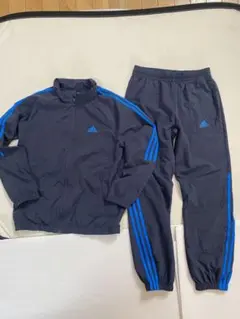 adidasジャージ　セットアップ　ウィンドブレーカー　上下　アディダ