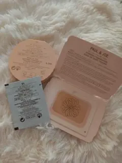 PAUL & JOE ファンデーション ．パウダー， プライマーサンプル