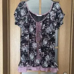 axes femme 花柄 半袖 ブラウス レースアップのサムネイル