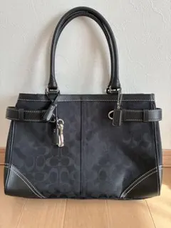 Coach ブラック トートバッグ 中型