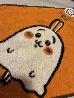 【限定】ちいかわパーク ループ付ミニハンカチタオル うさぎハロウィン