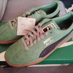 PUMA グリーン スエード スニーカー