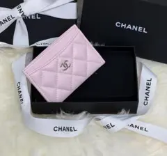 25年新作 シャネル クラシック ベビーピンク色カードケース（キャビアスキン）