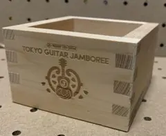 Item thumbnail for item c6cd5fcd-8421-48f1-877b-263abbe66fc3