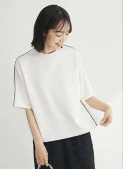 【即購入可❣️】ライン使いポンチカットプルオーバー　ショコラフィネローブ