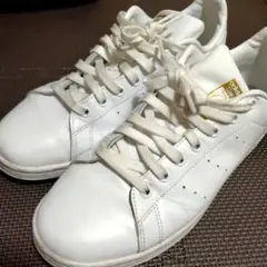 adidas Stan Smith ホワイトスニーカー