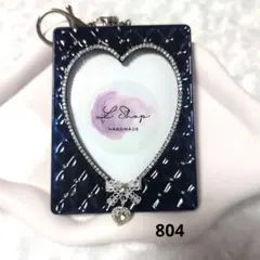 【804】B8トレカキーホルダー レジンデコ ハート リボン ネイビー 紺
