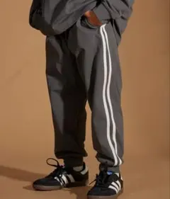 ペアマノンストリート　マルチファンクッション　ジョガーテーパードパンツ　150