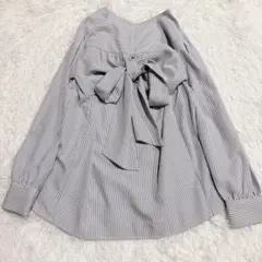 KBF ＋ ストライプ バックリボン ブラウス シャツ