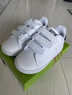 adidas ✖️ディズニー　スタンスミス　スニーカー