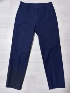 UNIQLO アンクルパンツ　ネイビー