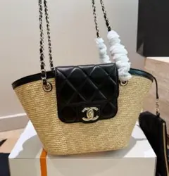 CHANEL ストロー ショルダーバッグ