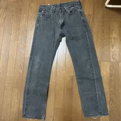 Levi's グレー ストレートデニムパンツ 505