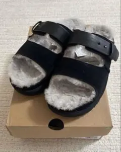 UGG アグ Greenport Strap Slide サンダル 24