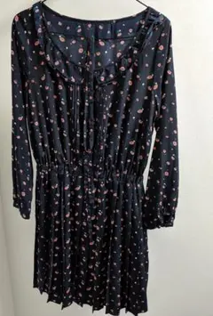 花柄プリーツワンピース